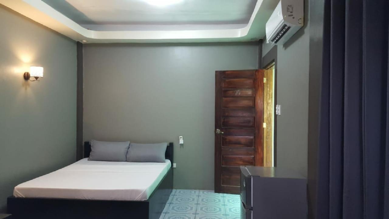 Panci'S Guesthouse Пуерто Галера Екстериор снимка